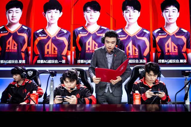 首先来自于