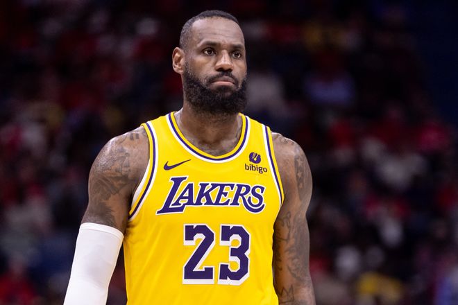 在防守端的 在防守端的